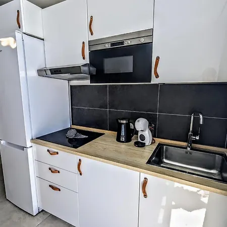 Greca Дом отдыха *